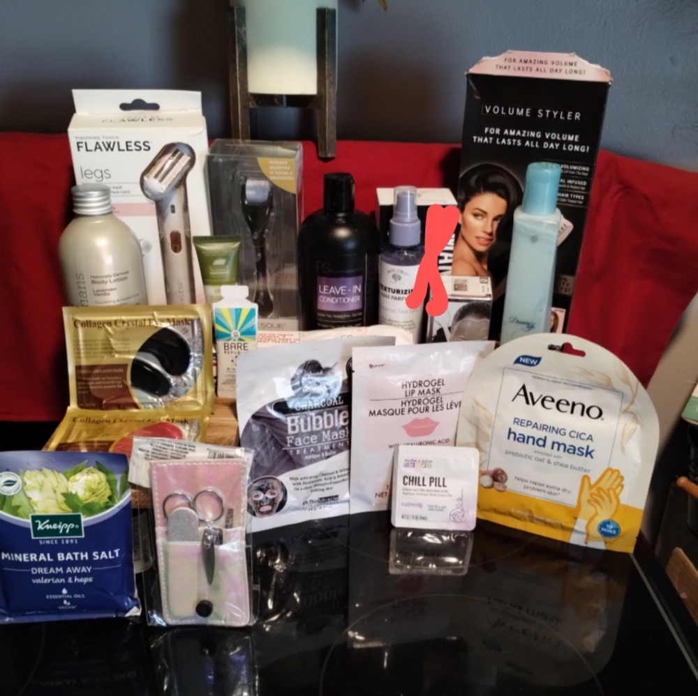 Bundle of beauty products.